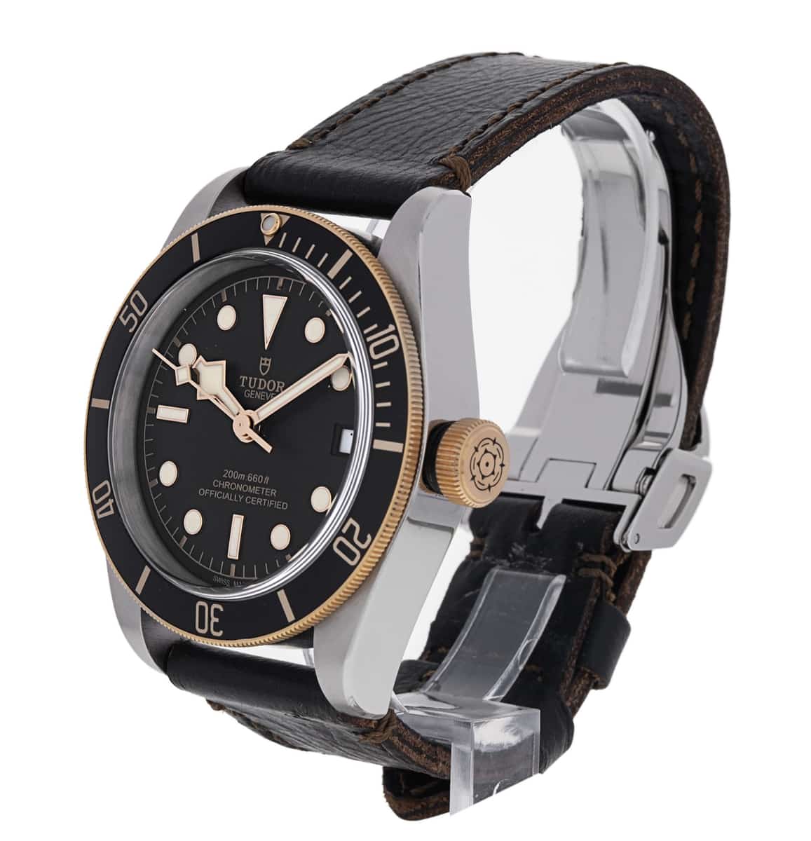 Tudor heritage black bay 2025 leather strap